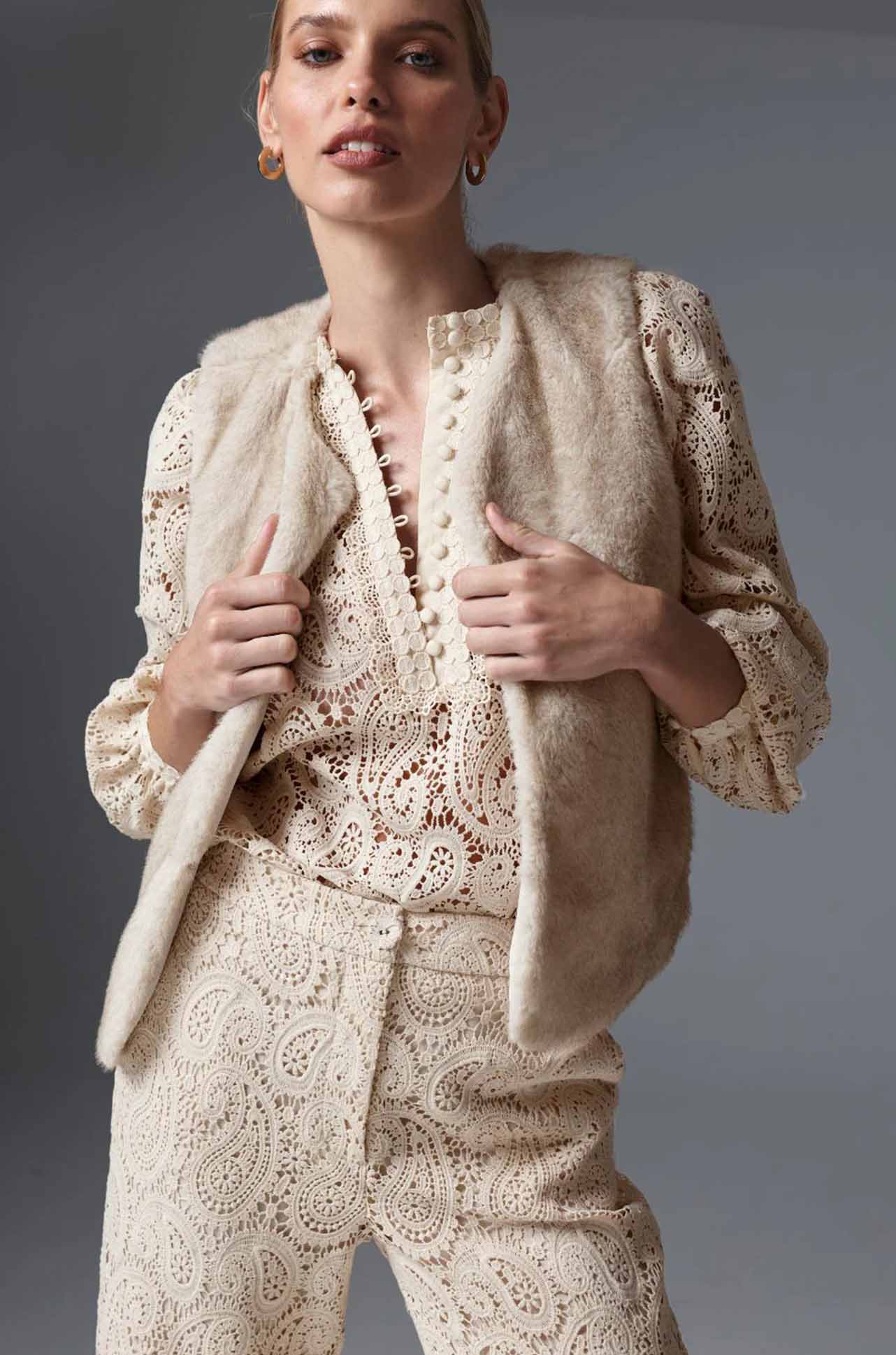 Zoe Kratzmann - affirm vest in ecru