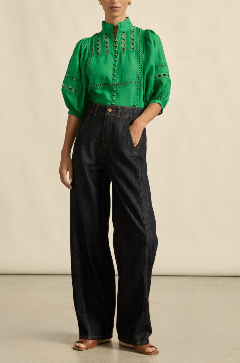 zoe kratzmann - cabaret top in parrot