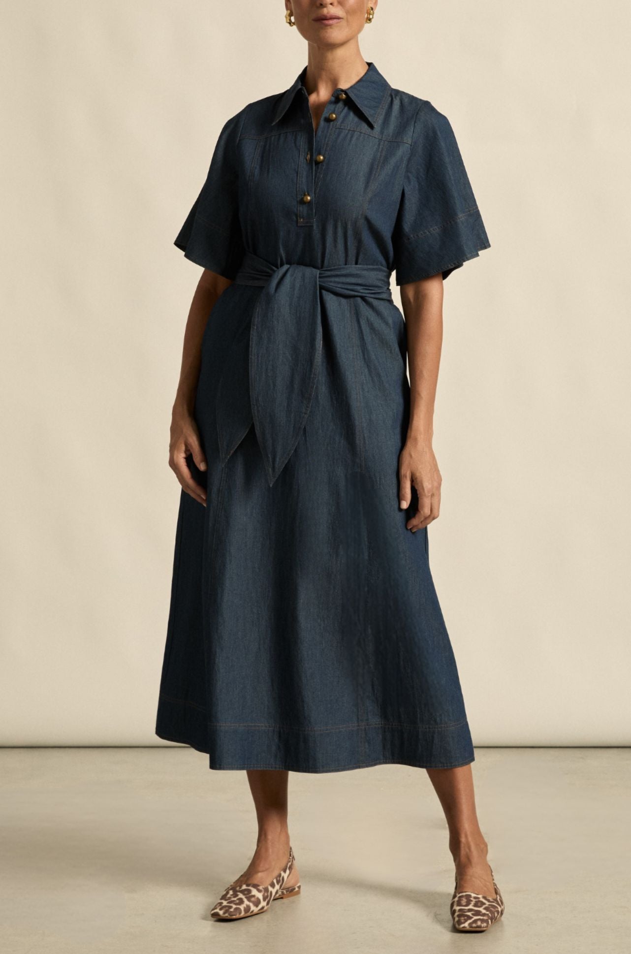 zoe kratzmann - cameo dress in dark chambray