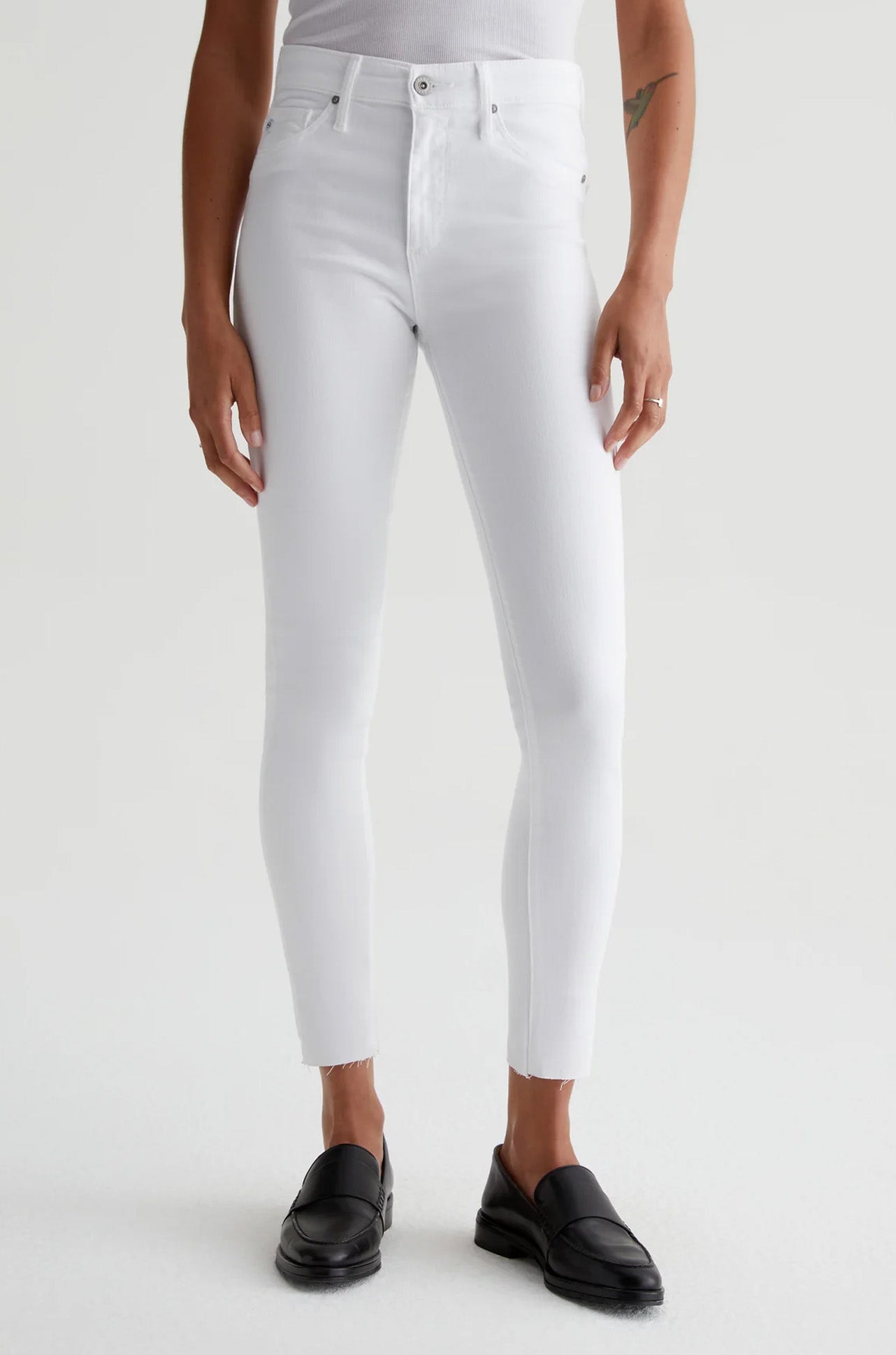AG Jeans - Farrah Skinny Ankle in White - Zambezee