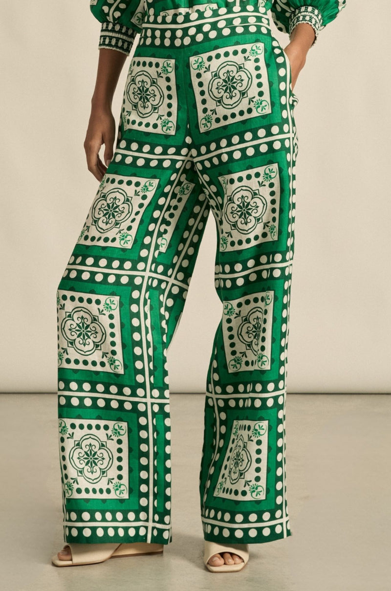 zoe kratzmann - gesture pant in parrot scarf