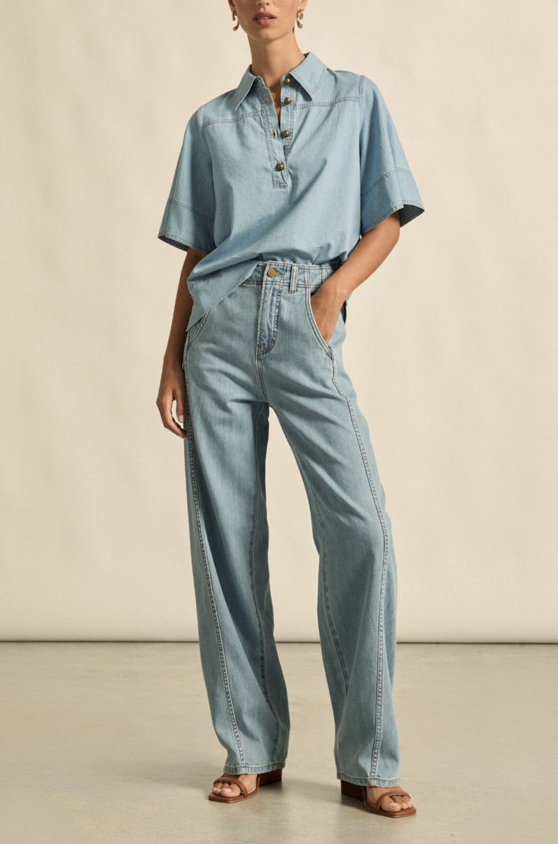 zoe kratzmann - insinuate top in light chambray
