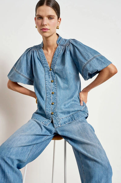 Zoe Kratzmann - magnify top in mid wash denim