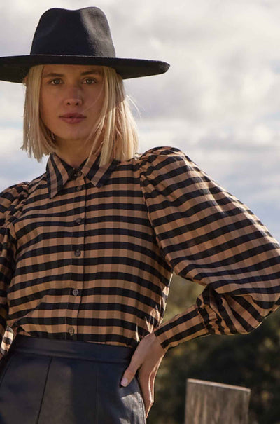 zoe kratzmann - mirage top in toffee black check