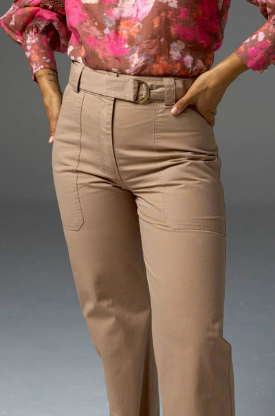 zoe kratzmann - sovereign pant in biscuit