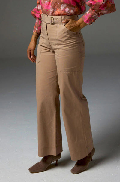 zoe kratzmann - sovereign pant in biscuit