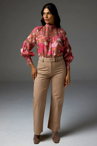 zoe kratzmann - sovereign pant in biscuit