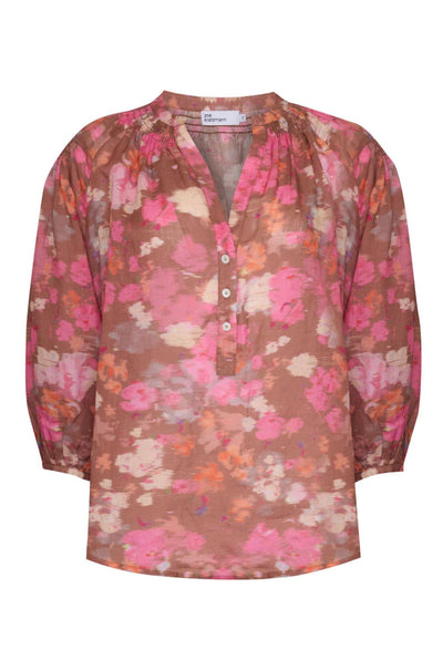 zoe kratzmann - stage top in blush blur