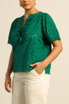zoe kratzmann - vantage top in emerald